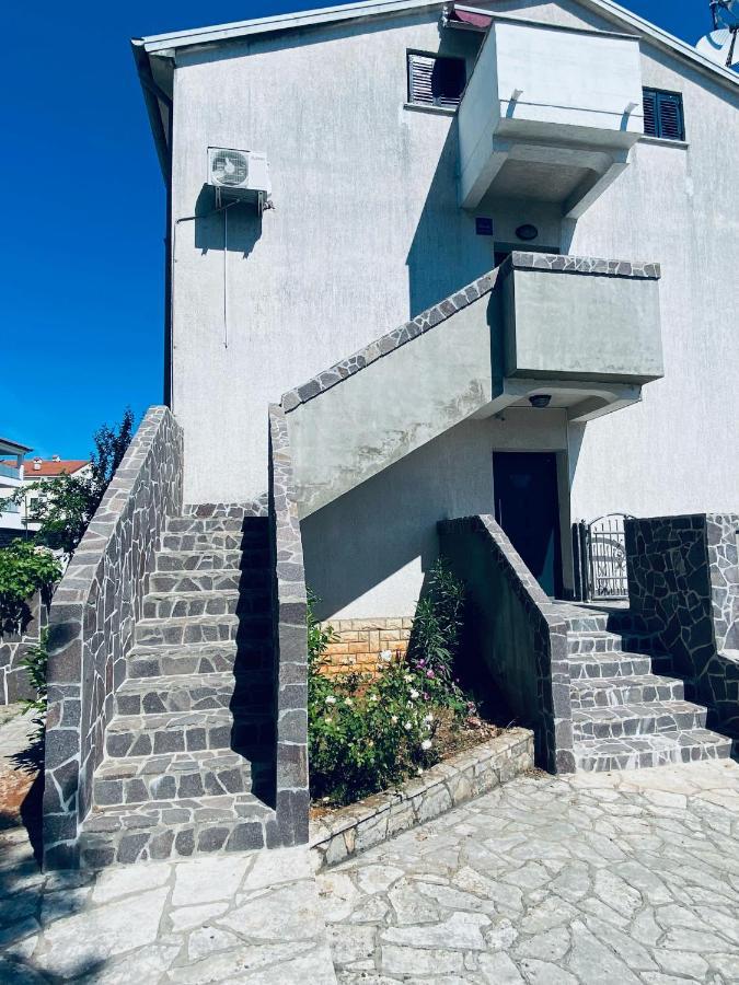 Apartments Matthew & Oscar Porat  Esterno foto